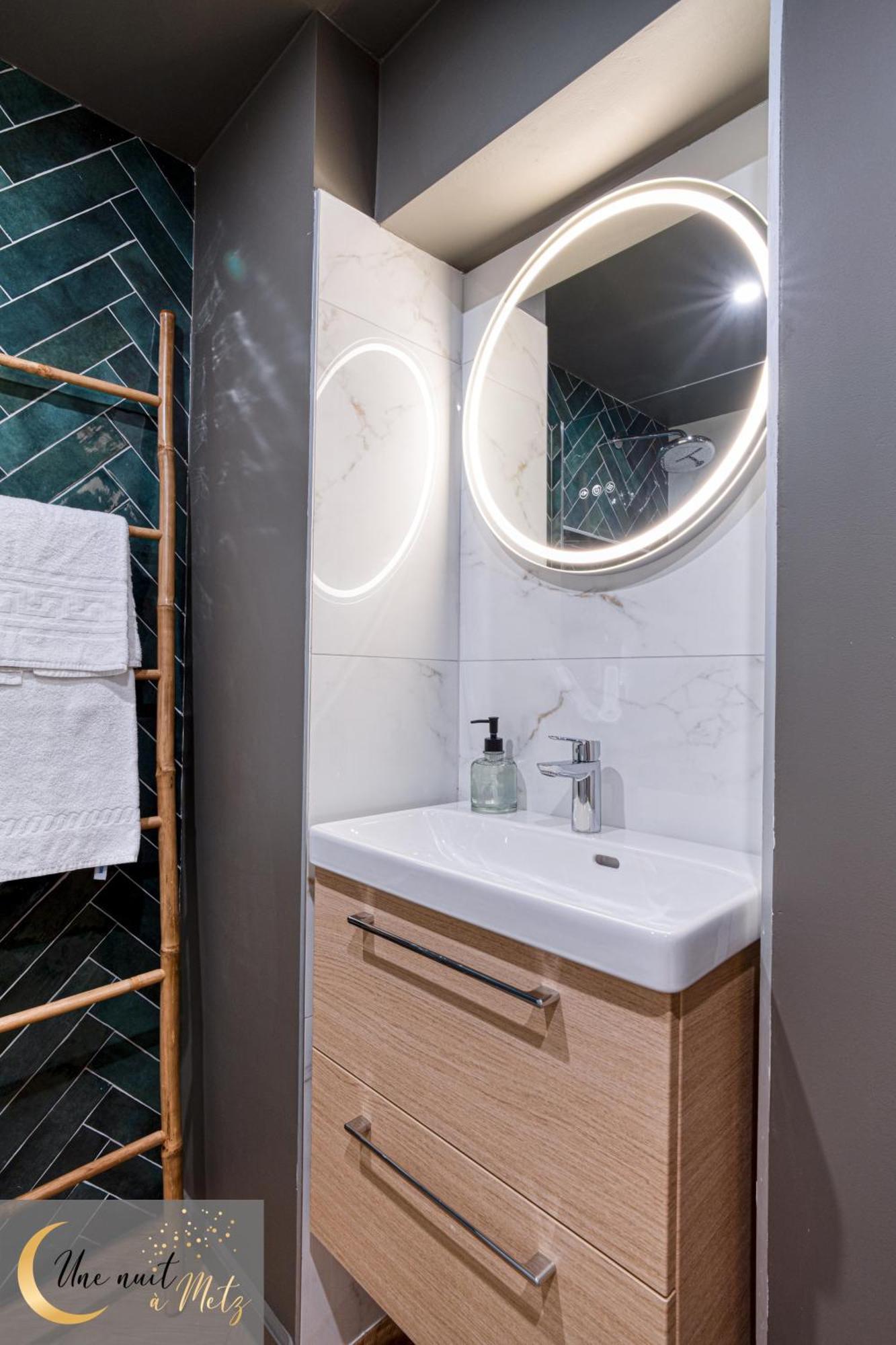L Authentique Appartement Metz Buitenkant foto
